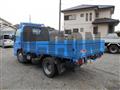 2002 Isuzu Elf Truck