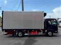 2020 Isuzu Elf Truck