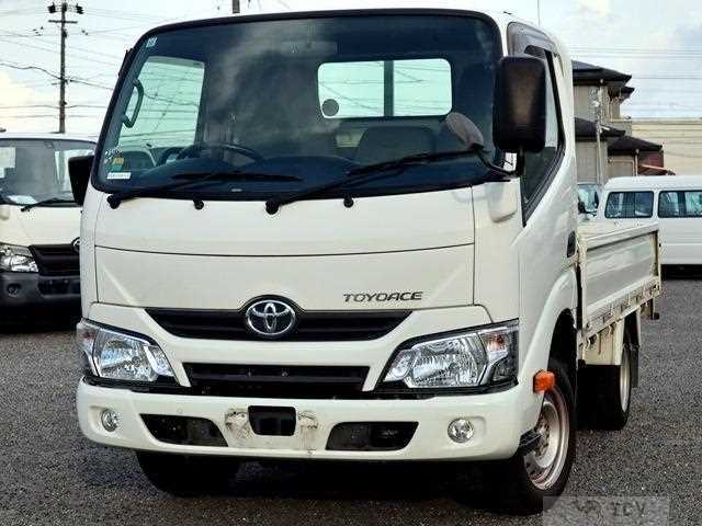 2017 Toyota Toyoace