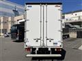 2020 Isuzu Elf Truck