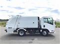 2016 Isuzu Elf Truck