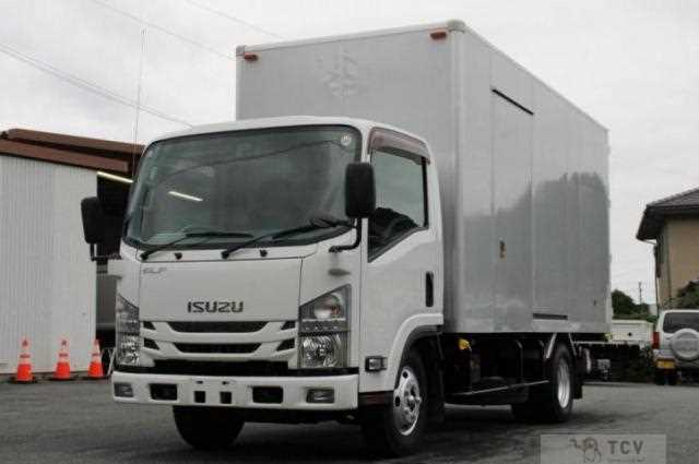 2016 Isuzu Elf Truck