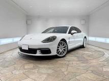 2019 Porsche Panamera