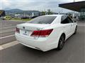 2014 Toyota Crown Hybrid