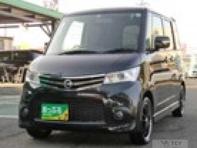 2013 Nissan ROOX