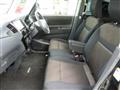 2013 Nissan ROOX