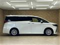 2025 Toyota Alphard Hybrid