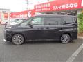 2025 Toyota Voxy