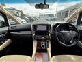 2015 Toyota Alphard Hybrid