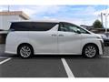 2019 Toyota Vellfire