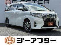 2017 Toyota Alphard Hybrid