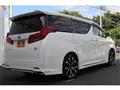 2020 Toyota Alphard Hybrid