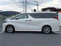 2022 Toyota Alphard Hybrid