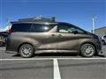 2022 Toyota Alphard Hybrid