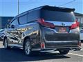 2022 Toyota Alphard Hybrid