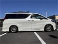 2018 Toyota Alphard G