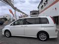2009 Toyota Isis
