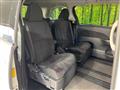 2013 Toyota Estima