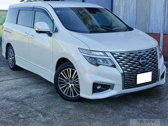 2023 Nissan Elgrand
