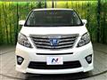 2013 Toyota Alphard Hybrid