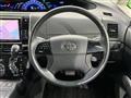 2014 Toyota Estima Hybrid