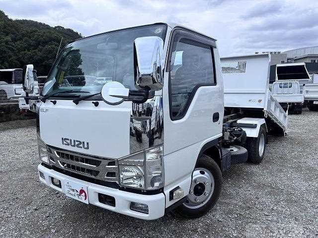 2017 Isuzu Elf Truck