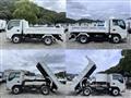 2017 Isuzu Elf Truck