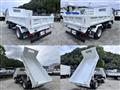 2017 Isuzu Elf Truck