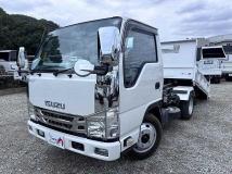 2017 Isuzu Elf Truck