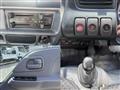 2005 Nissan Atlas