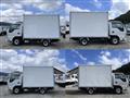 2011 Isuzu Elf Truck