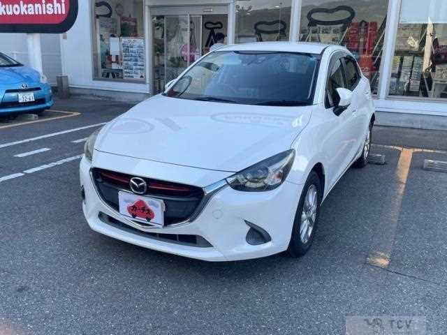 2015 Mazda Demio