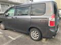 2010 Toyota Noah