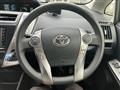 2016 Toyota PRIUS α