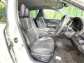 2016 Toyota Crown Hybrid