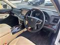 2016 Toyota Crown