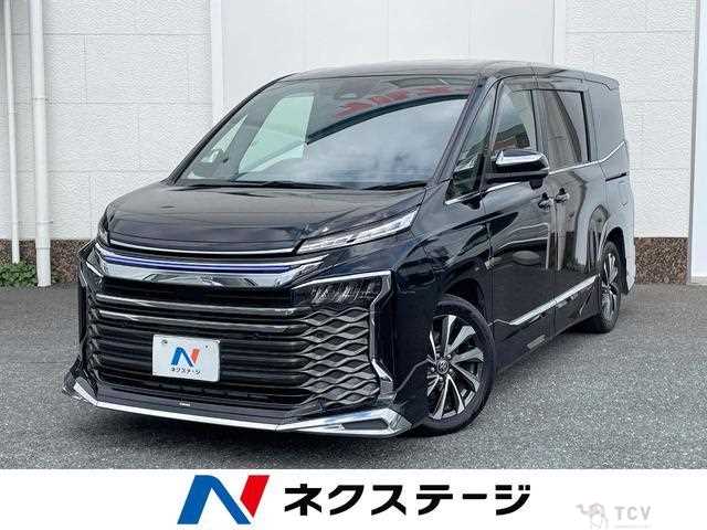 2023 Toyota Voxy