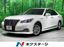 2015 Toyota Crown Hybrid