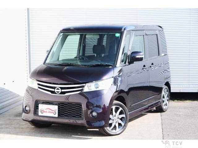 2011 Nissan ROOX