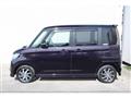 2011 Nissan ROOX