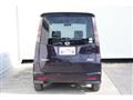 2011 Nissan ROOX