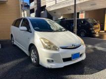 2005 Toyota Wish