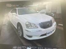 2004 Toyota Crown Majesta