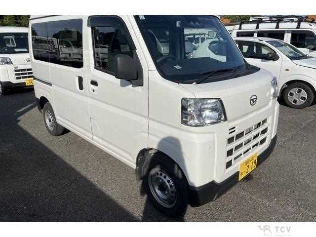 2022 Daihatsu Hijet Cargo