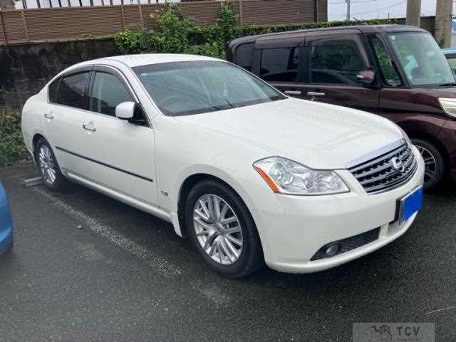 2005 Nissan Fuga