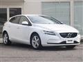 2017 Volvo V40