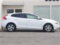 2017 Volvo V40
