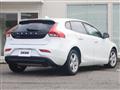 2017 Volvo V40