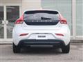 2017 Volvo V40