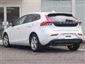 2017 Volvo V40